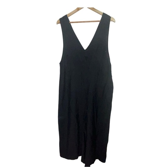 Good Luck Gem Sleeveless Wide Leg V-Neck Pull On Black Jumpsuit Size Medium - Picture 3 of 11